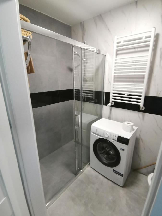 Maglonia Apartment فروتسواف المظهر الخارجي الصورة